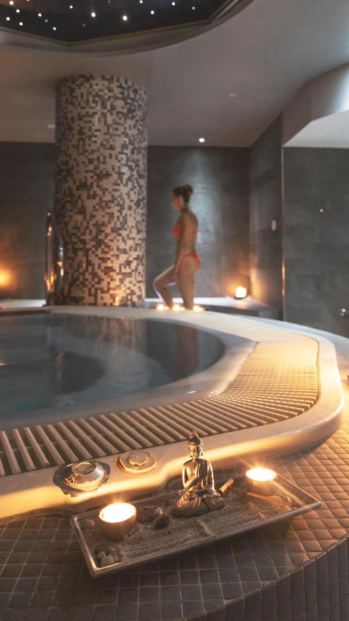 Hotel & Spa Real Jaca Eksteriør bilde