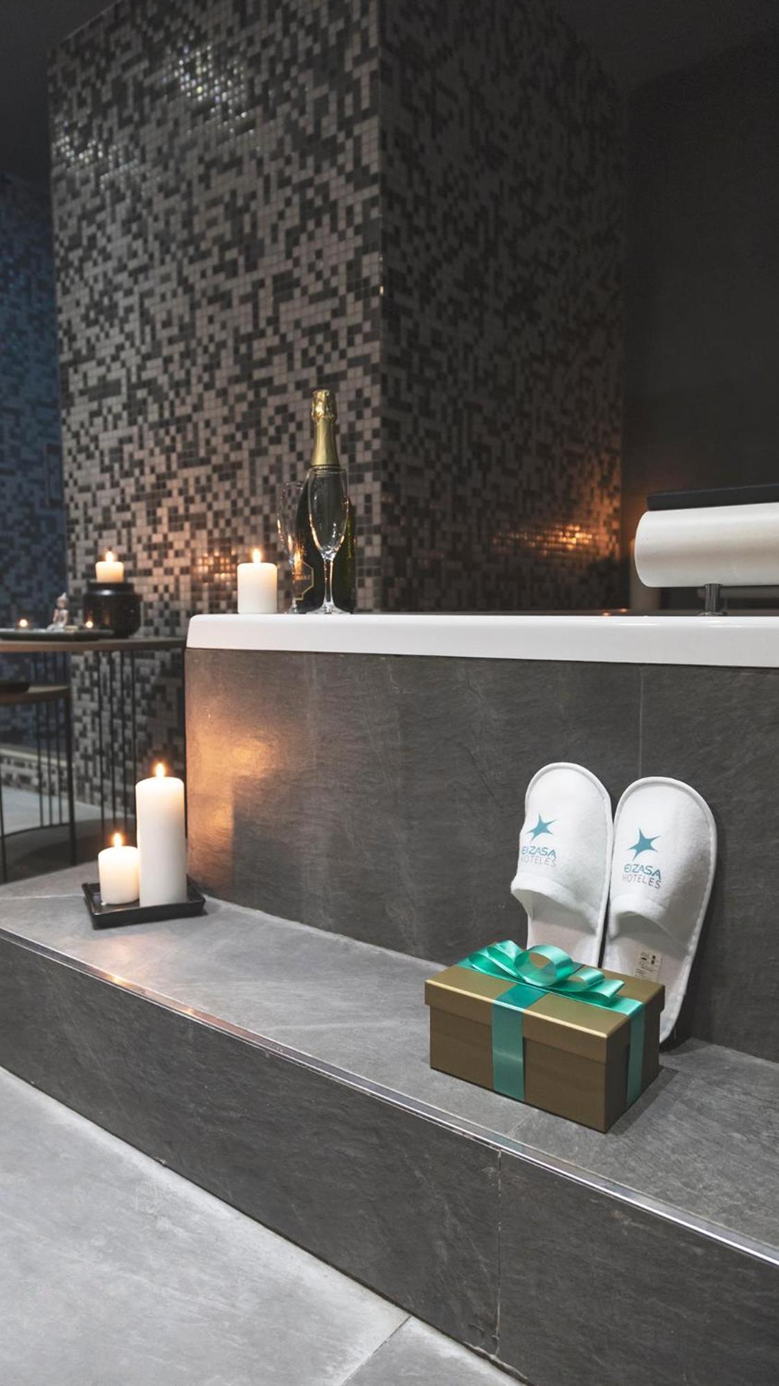 Hotel & Spa Real Jaca Eksteriør bilde