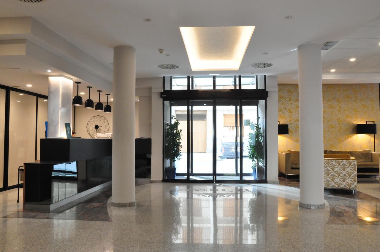 Hotel & Spa Real Jaca Eksteriør bilde