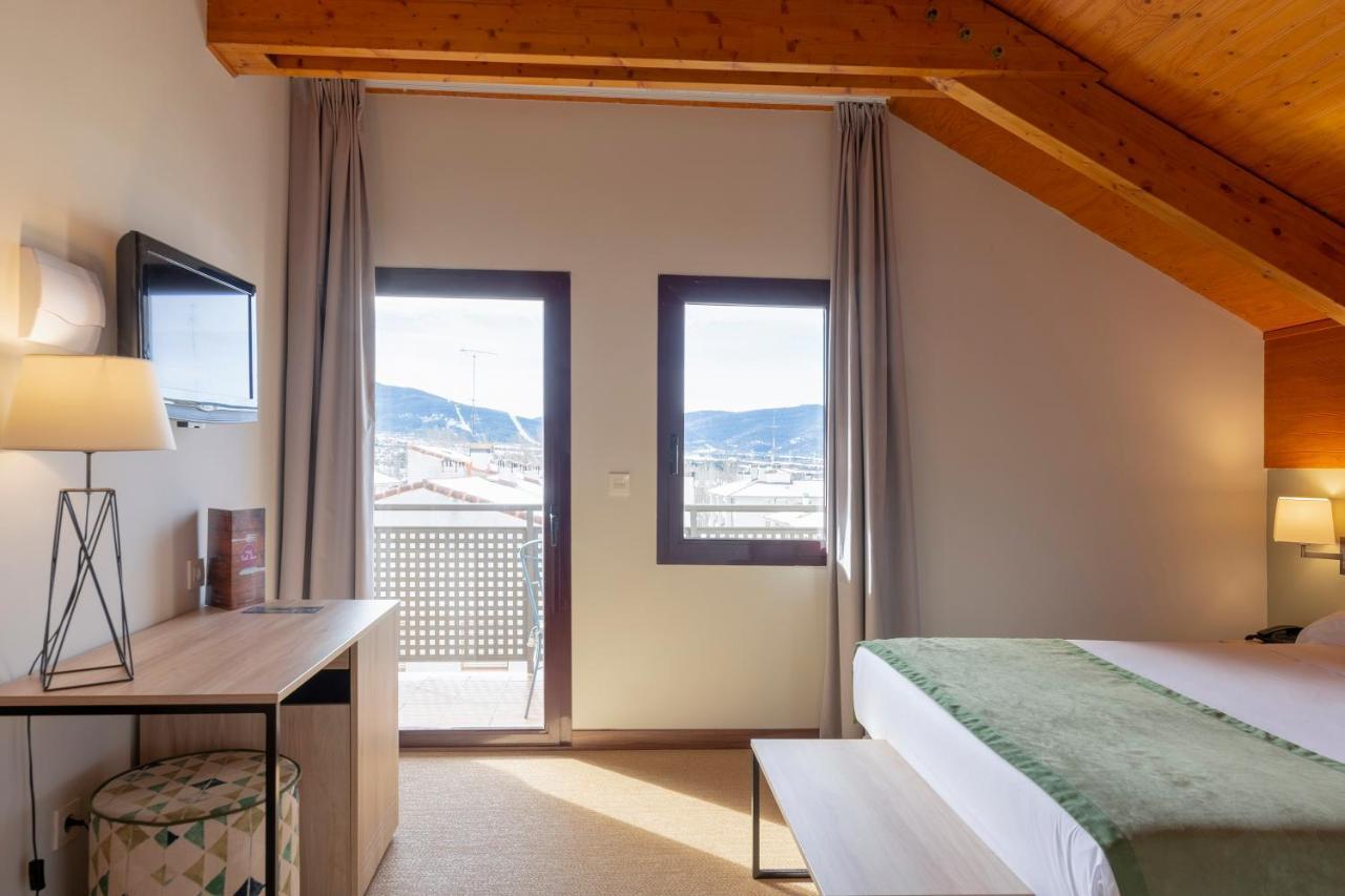 Hotel & Spa Real Jaca Eksteriør bilde